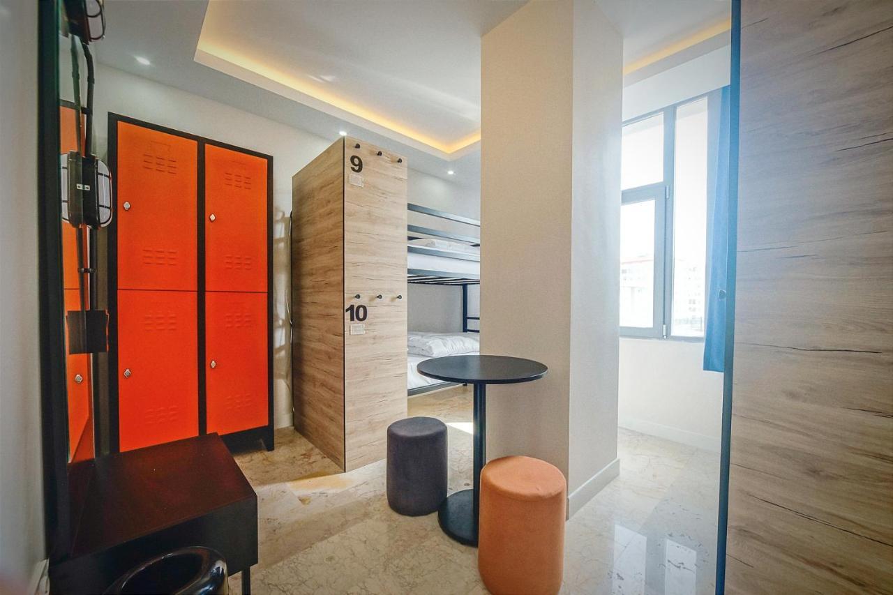 Manu Startup House Hostel Istanbul Luaran gambar