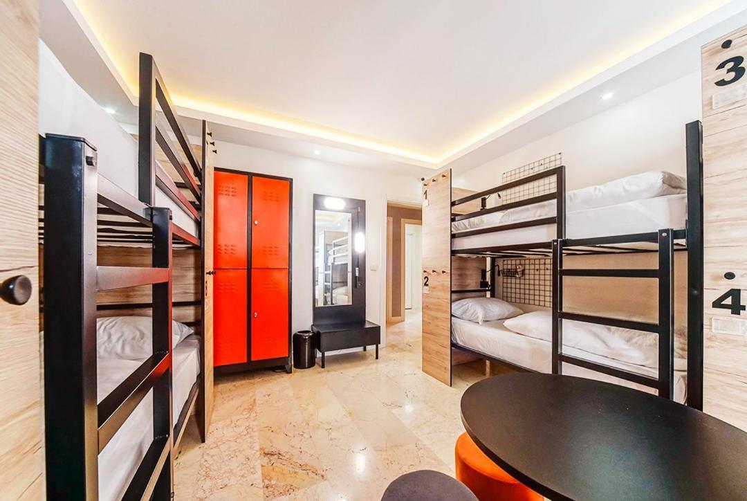 Manu Startup House Hostel Istanbul Luaran gambar