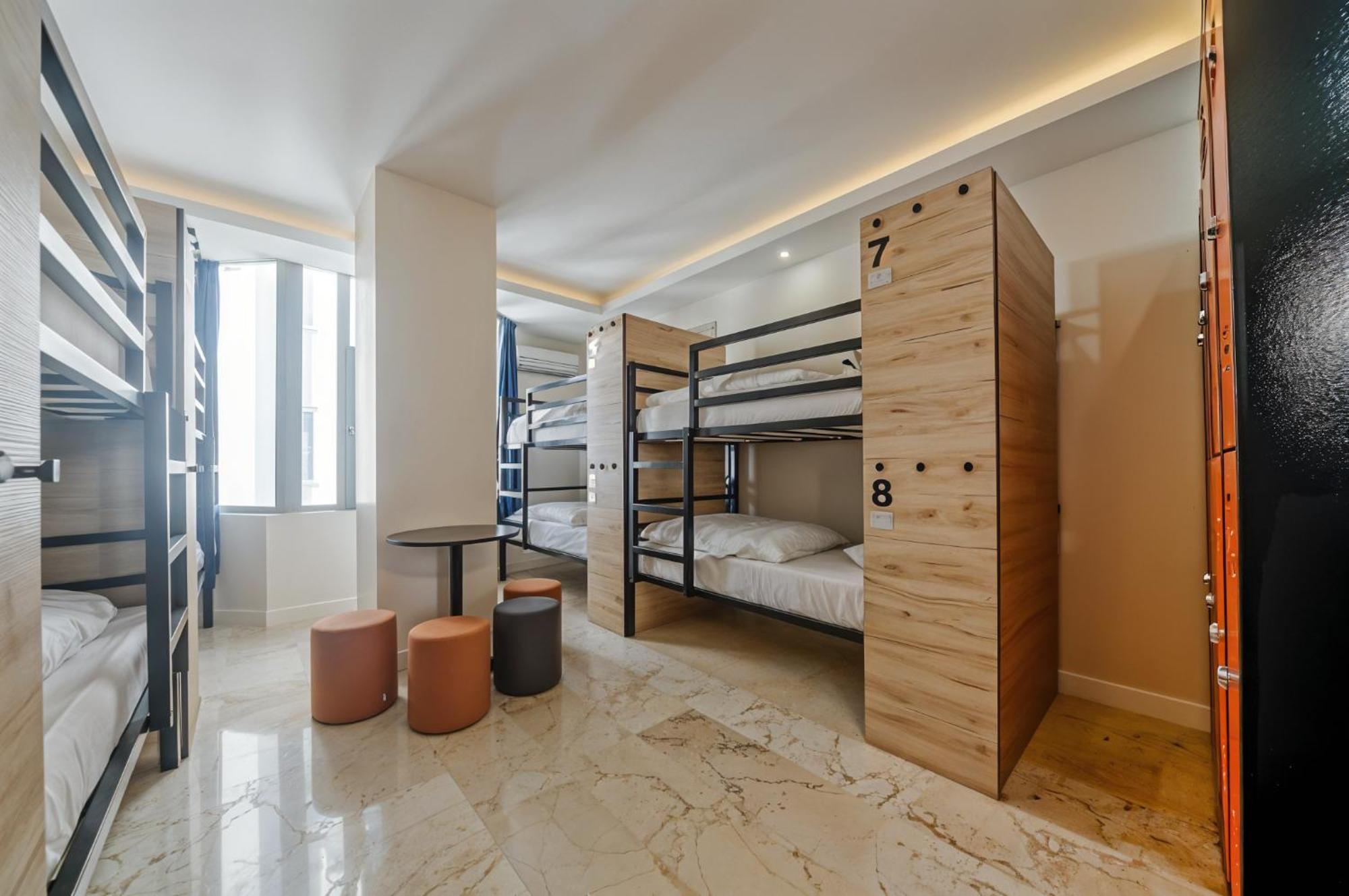 Manu Startup House Hostel Istanbul Luaran gambar